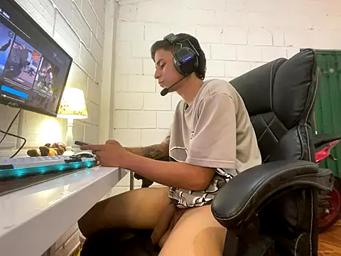 Max TheHorseDick online show from 09-12-25, 02:22