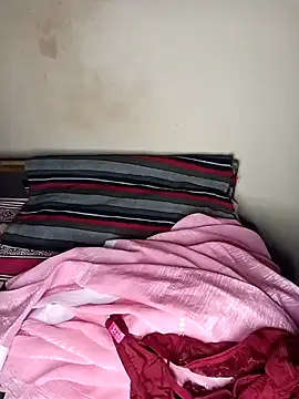 Sweet-Berry online show from 01-17-25, 05:41