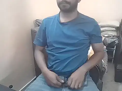 redvelvet 4 online show from 11-13-25, 04:11