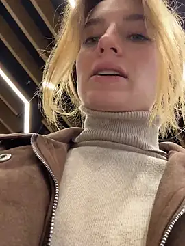 -AngelAri- online show from 09-28-25, 07:08