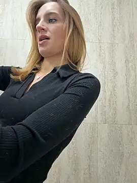 -AngelAri- online show from 10-29-25, 06:09