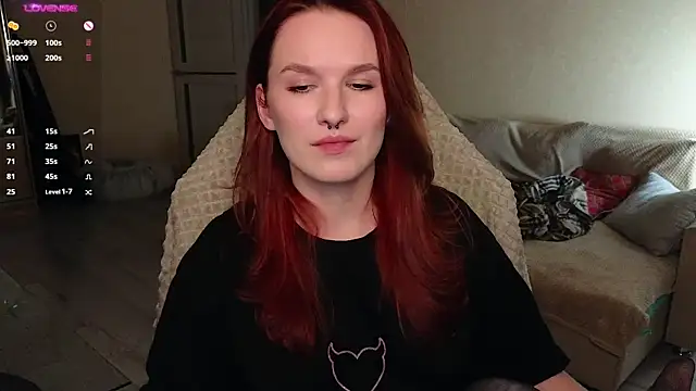 Val lava online show from 10-26-25, 07:31