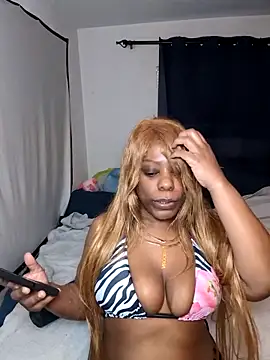 JadaSkyy online show from 11-07-25, 05:24