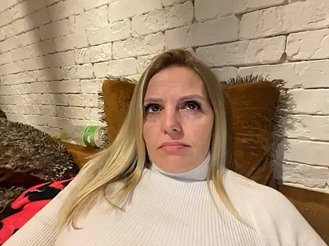 Angel girllovemy online show from 02-27-25, 04:10