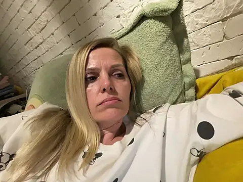 Angel girllovemy online show from 03-20-25, 05:04