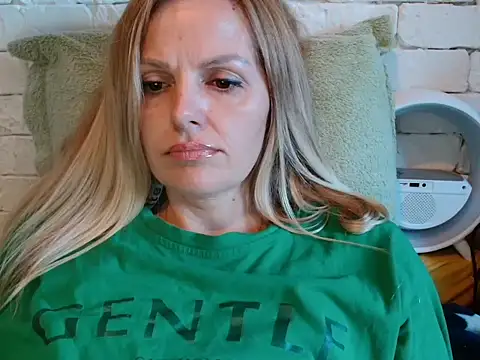 Angel girllovemy online show from 11-02-25, 10:06