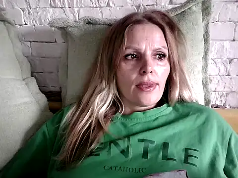 Angel girllovemy online show from 01-15-26, 09:03