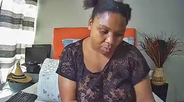 Snapshot of missboobsxx chatting on 01-10-25, 10:39 missboobsxx online show from 01-10-25, 10:39