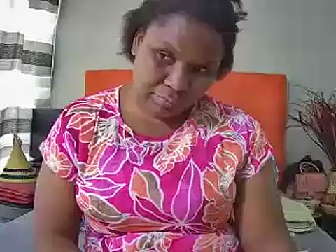 Snapshot of missboobsxx chatting on 02-11-25, 12:16 missboobsxx online show from 02-11-25, 12:16