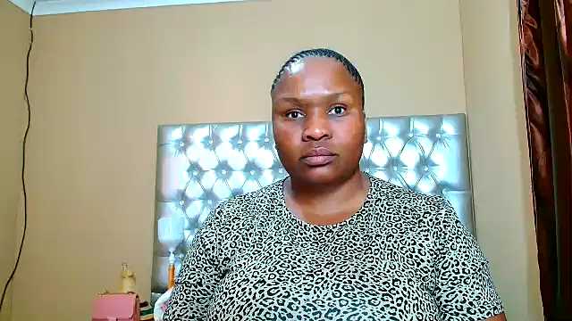 Snapshot of missboobsxx chatting on 09-26-25, 12:20 missboobsxx online show from 09-26-25, 12:20