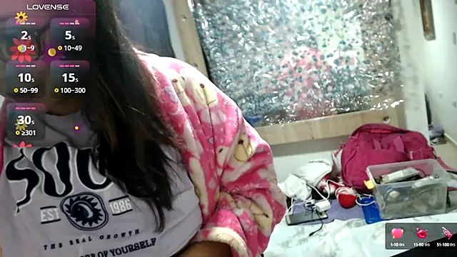 Snapshot of Bekkakinky chatting on 12-25-24, 03:40 Bekkakinky online show from 12-25-24, 03:40