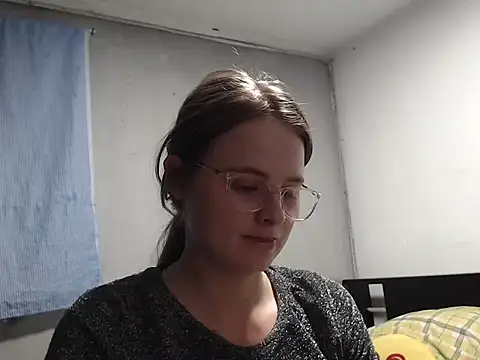 HellenMiyer1111 online show from 02-10-25, 11:34