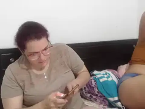 karlythothxh online show from 03-01-25, 10:42
