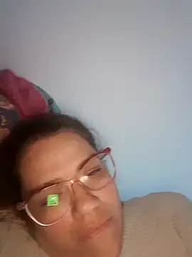 Snapshot of karlythoth@xh chatting on 10-30-25, 11:00 karlythothxh online show from 10-30-25, 11:00