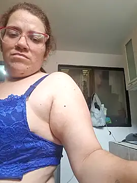 Snapshot of karlythoth@xh chatting on 10-31-25, 05:58 karlythothxh online show from 10-31-25, 05:58