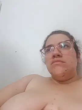 Snapshot of karlythoth@xh chatting on 11-01-25, 06:10 karlythothxh online show from 11-01-25, 06:10