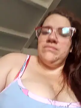 Snapshot of karlythoth@xh chatting on 11-13-25, 07:02 karlythothxh online show from 11-13-25, 07:02