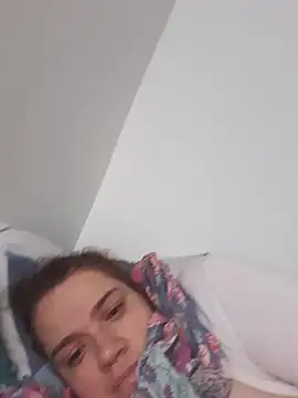 Snapshot of karlythoth@xh chatting on 11-24-25, 03:34 karlythothxh online show from 11-24-25, 03:34