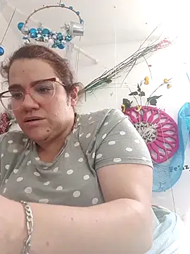 Snapshot of karlythoth@xh chatting on 11-26-25, 04:52 karlythothxh online show from 11-26-25, 04:52