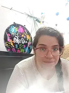 Snapshot of karlythoth@xh chatting on 11-27-25, 06:10 karlythothxh online show from 11-27-25, 06:10