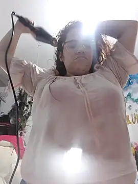 Snapshot of karlythoth@xh chatting on 11-28-25, 08:11 karlythothxh online show from 11-28-25, 08:11