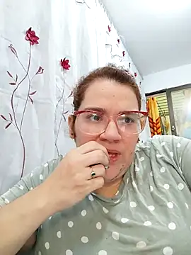 Snapshot of karlythoth@xh chatting on 12-19-25, 05:20 karlythothxh online show from 12-19-25, 05:20