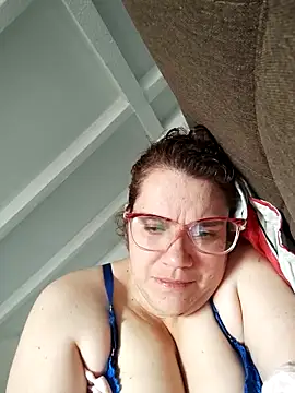 Snapshot of karlythoth@xh chatting on 12-22-25, 05:10 karlythothxh online show from 12-22-25, 05:10