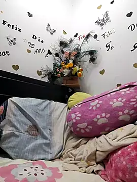 Snapshot of karlythoth@xh chatting on 02-20-26, 10:43 karlythothxh online show from 02-20-26, 10:43