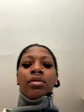 mochamimi online show from 11-17-25, 03:12