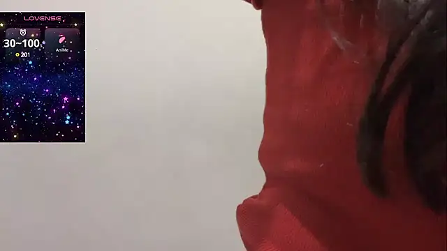 Snapshot of Tw_Zoella chatting on 01-31-25, 09:59 Tw Zoella online show from 01-31-25, 09:59