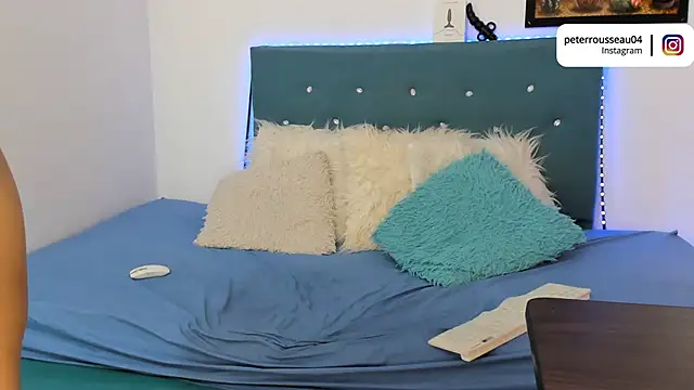 Snapshot of Max_and_Peter chatting on 02-16-25, 07:27 Max and Peter online show from 02-16-25, 07:27