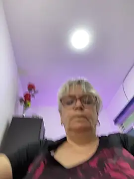 slutgold online show from 02-26-26, 09:47