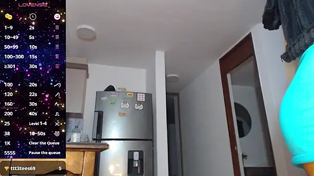 Snapshot of Ferotica_mistress chatting on 12-14-24, 03:18 Ferotica mistress online show from 12-14-24, 03:18