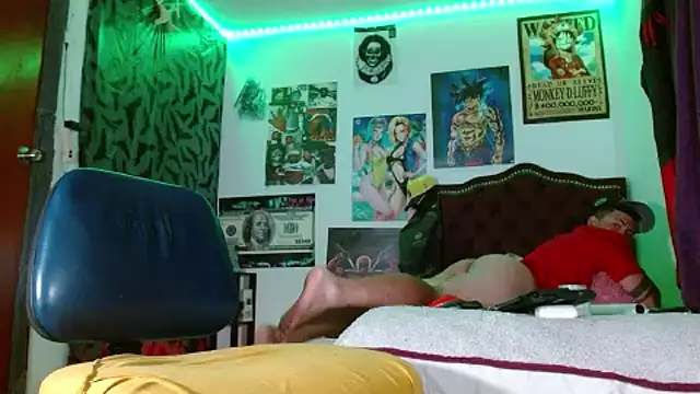 Danielsbigcum online show from 12-26-24, 05:04