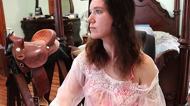 Snapshot of thornburyrose chatting on 03-14-25, 08:06 thornburyrose online show from 03-14-25, 08:06