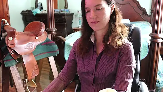 thornburyrose online show from 12-16-25, 07:30