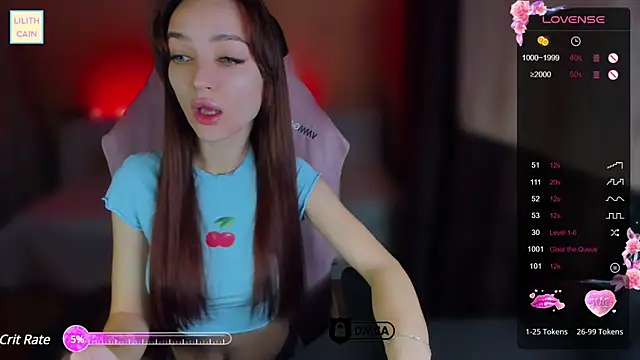 Snapshot of Lilith_Cain chatting on 01-13-25, 06:16 Lilith Cain online show from 01-13-25, 06:16