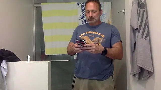 Bronco9602 online show from 09-17-25, 06:53