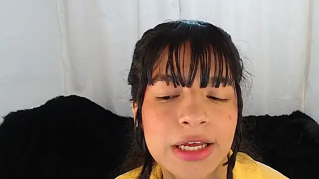 Snapshot of Liz_Galactic chatting on 01-18-25, 10:06 Liz Galactic online show from 01-18-25, 10:06