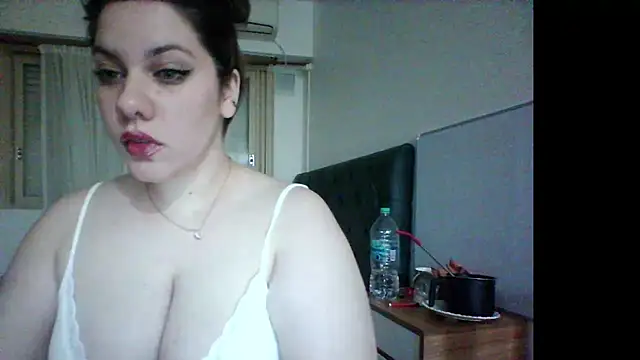 Snapshot of Janefruti chatting on 01-07-26, 03:42 Janefruti online show from 01-07-26, 03:42