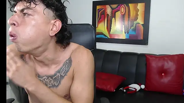 Strongernastyx online show from 12-28-24, 10:14