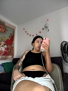 kiaraglam2 online show from 09-18-25, 01:13