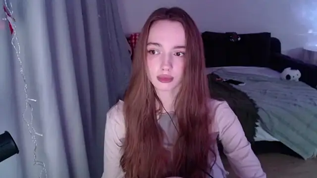 Snapshot of Weeissy chatting on 02-01-25, 05:26 Weeissy online show from 02-01-25, 05:26