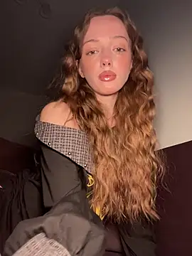 Snapshot of Weeissy chatting on 01-14-26, 08:47 Weeissy online show from 01-14-26, 08:47