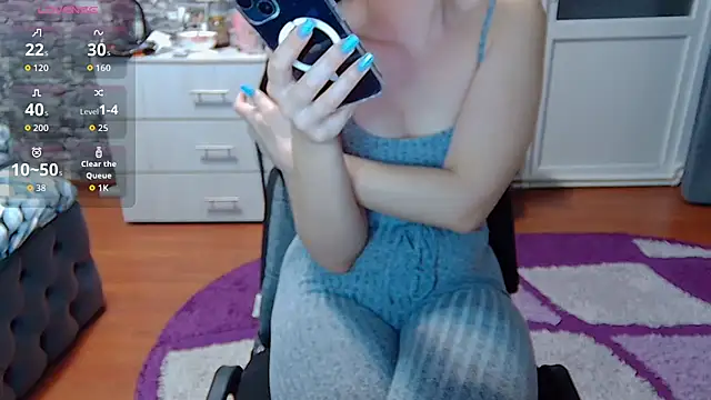 Snapshot of _Mari____ chatting on 02-24-26, 09:40 Mari online show from 02-24-26, 09:40