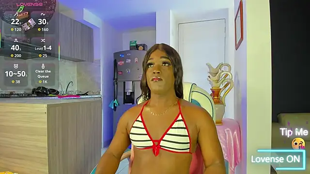 SammyGirlTS online show from 10-26-25, 02:45