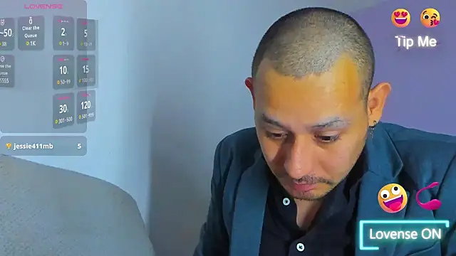 Snapshot of jhonyalzate2 chatting on 12-07-24, 05:04 jhonyalzate2 online show from 12-07-24, 05:04