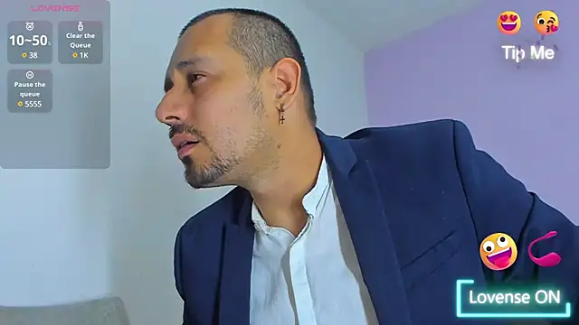 Snapshot of jhonyalzate2 chatting on 12-14-24, 02:34 jhonyalzate2 online show from 12-14-24, 02:34