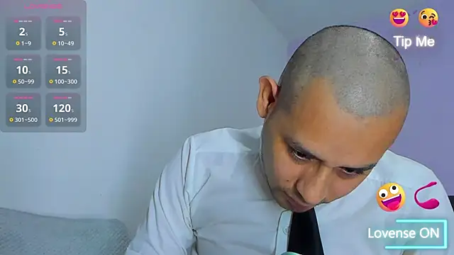 Snapshot of jhonyalzate2 chatting on 12-21-24, 02:52 jhonyalzate2 online show from 12-21-24, 02:52