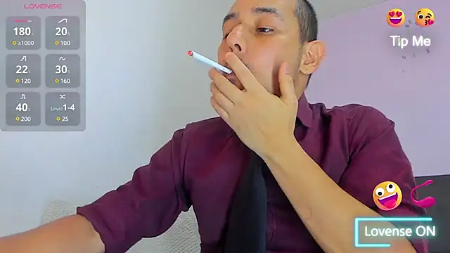 Snapshot of jhonyalzate2 chatting on 01-10-25, 07:00 jhonyalzate2 online show from 01-10-25, 07:00